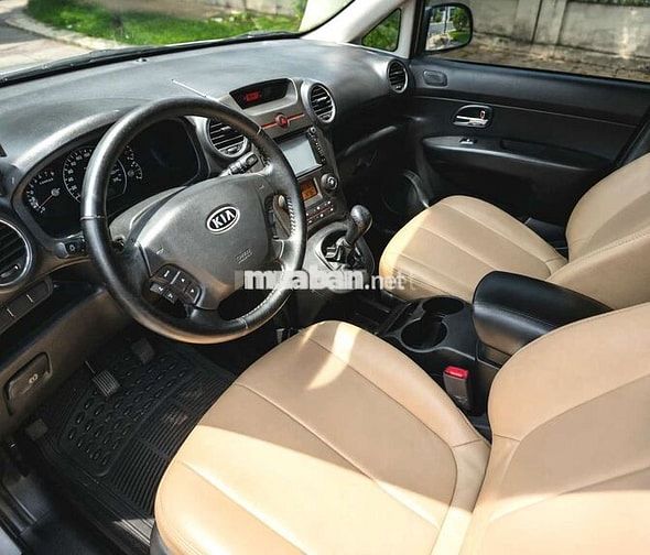 Kia Carens 2.0 Số sàn 2015 Bạc