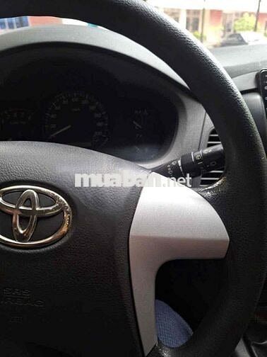 Toyota Innova 2012 Số sàn Bạc 7 chỗ