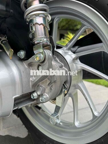 SH Mode CBS mới đkt4/2026 Đỏ rin odo 3100 km