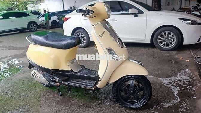 Piaggio Vespa Vàng kem Xe tay ga