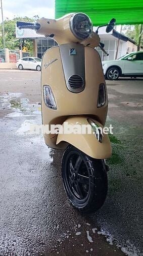 Piaggio Vespa Vàng kem Xe tay ga