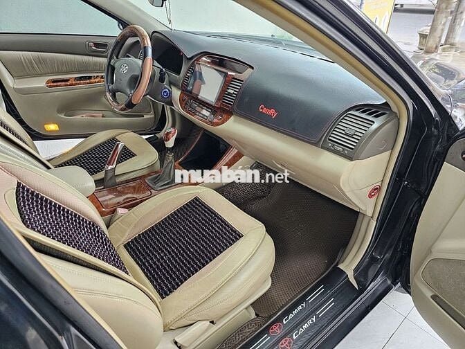 Toyota Camry 2.4G 2004 Số tay Đen