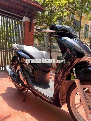 Honda SH 150 CBS 2022 Đen, lốp zin