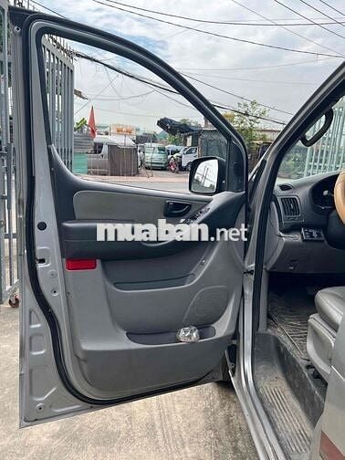 Hyundai Grand Starex 2013 VAN ĐÔNG LẠNH SỐ TỰ ĐỘNG