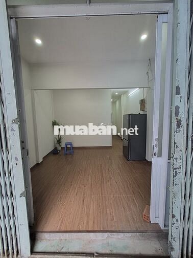 Cho thuê nhà đường số 6, P Linh Xuân, giá 5,5 triệu , DTSD 48m2