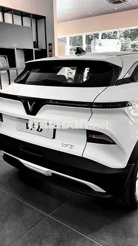VINFAST VF6 - XE SẴN GIAO NGAY - 77 TRIỆU NHẬN XE