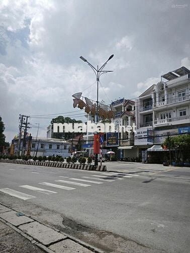 làm ăn thua bán 115m2 giá 650 triệu đường Nguyễn Du phường Trảng Bàng 