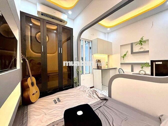STUDIO CỬA SỔ TRỜI FULL NỘI THẤT SIÊU RỘNG NGAY TẠI THÀNH THÁI - Q10