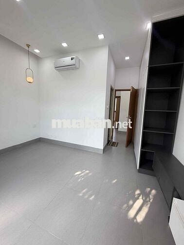 Nhà lầu 3 phòng mới KDC Nam Long 2