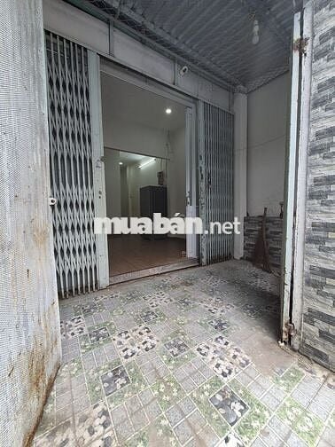 Cho thuê nhà đường số 6, P Linh Xuân, giá 5,5 triệu , DTSD 48m2