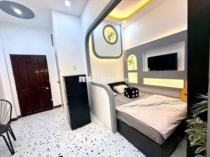 STUDIO CỬA SỔ TRỜI FULL NỘI THẤT SIÊU RỘNG NGAY TẠI THÀNH THÁI - Q10