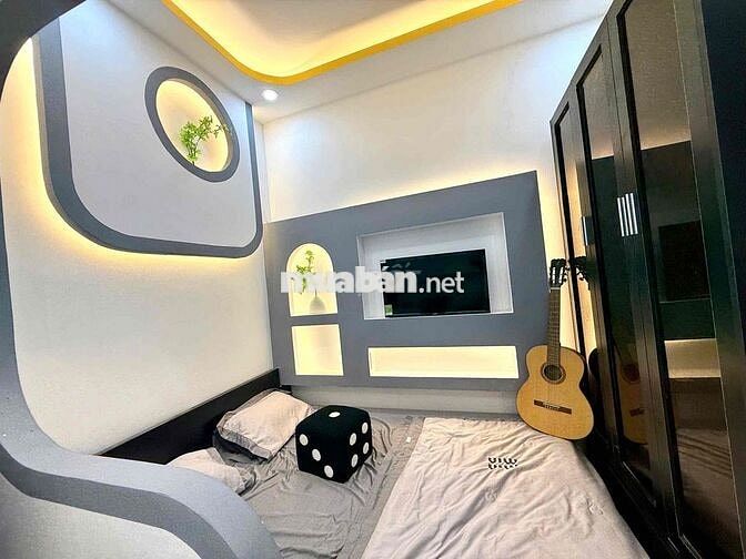 STUDIO CỬA SỔ TRỜI FULL NỘI THẤT SIÊU RỘNG NGAY TẠI THÀNH THÁI - Q10