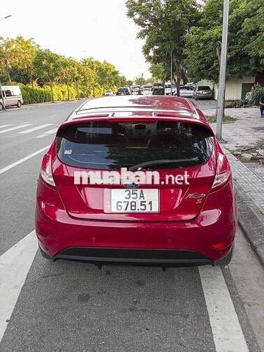 Ford Fiesta 1.5 sedan 2014 màu Đỏ