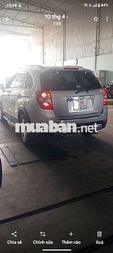 Chevrolet Captiva 7 chỗ màu Bạc