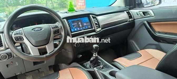 Ford Ranger XLT 2016 Số sàn Vàng cát 100000 km