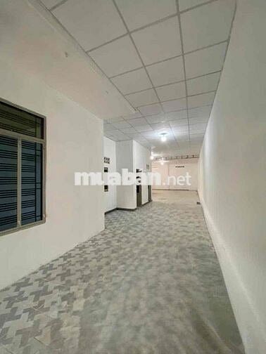 Cho Thuê Kho Gần Chợ Đầu Mối Hóc Môn