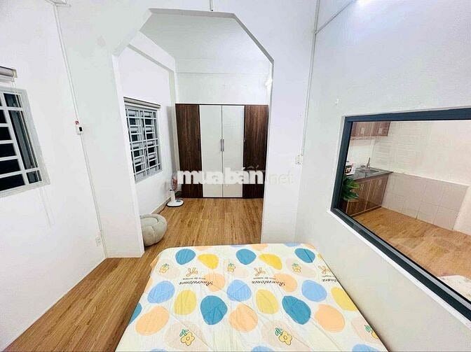 Cho thuê căn 1 phòng ngủ thoáng tách bếp full nt ở Ngô Gia Tự quận 10