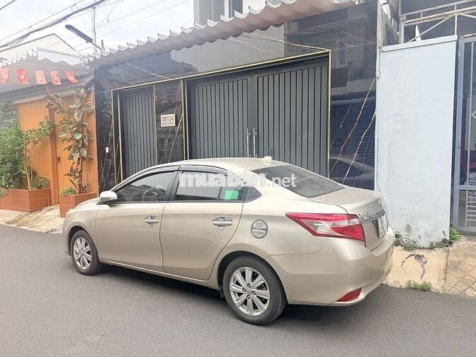 Toyota Vios 2018 bản G, Vàng cát 120.000 km
