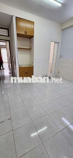 Nhà siêu rộng 4 PN Đinh Bộ Lĩnh giá chỉ nhỉnh 10tr