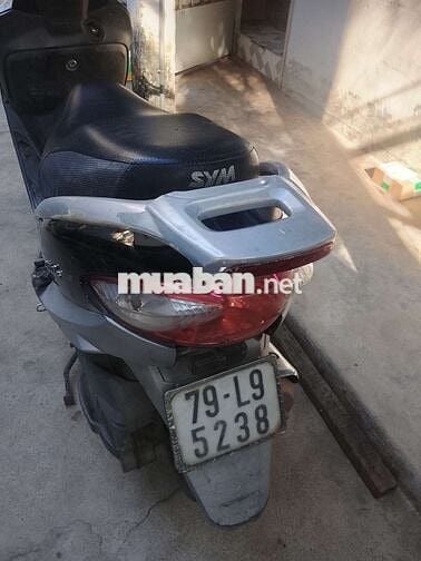 SYM Attila Xe tay ga Đen, Bạc
