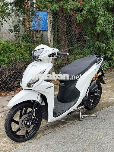 Honda Vision 2016 Trắng