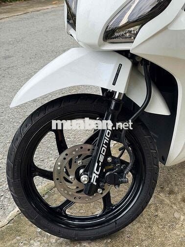 Honda Vision 2016 Trắng