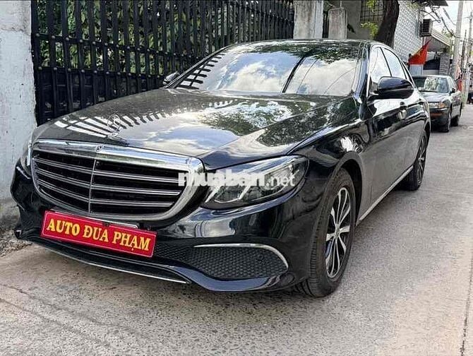 Mercedes-Benz E200 2019 - Sang trọng, đẳng cấp