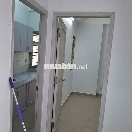 Cho Thuê Căn Hộ Phú Thọ Quận 11 - 65m² (2PN, 2WC) - Tầng Cao View Đẹp