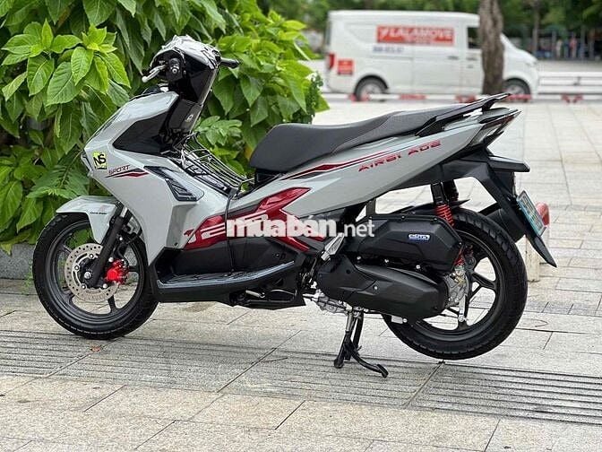 Honda AirBlade 125 4val 2025 Xám đỏ đen 5.000km