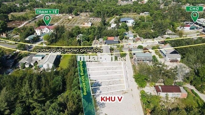 GIA ĐÌNH CẦN BÁN LÔ ĐẤT NẰM GIỮA QUẢNG TRƯỜNG BIỂN NAM CỬA VIỆT