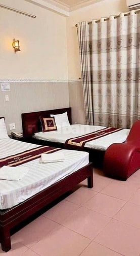 Khách sạn 2 mặt tiền Hà Huy Giáp 5L 16P ngang 4.5m 90m2 sát GV 15.2 tỷ