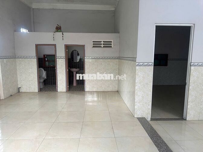  Nhà 128m2 đất Gần ngã 3 Đường 234 giao với Hương lộ 11 Bình Chánh HCM