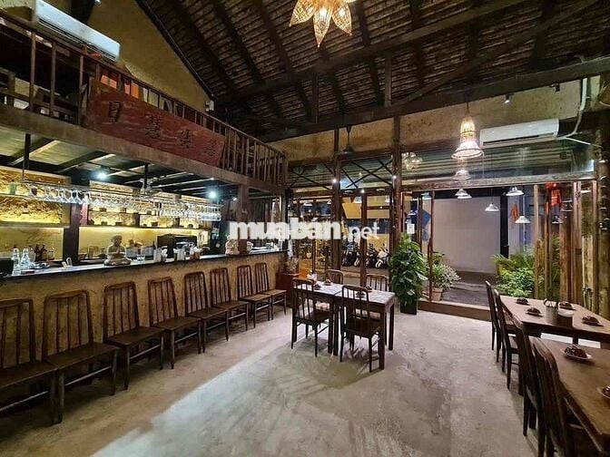 Cho thuê nhà nguyên căn tại Lê Thị Hồng Gấm, Quận 1