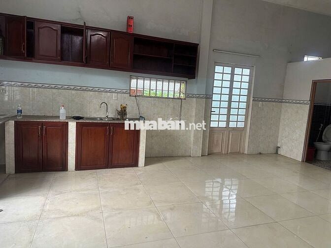  Nhà 128m2 đất Gần ngã 3 Đường 234 giao với Hương lộ 11 Bình Chánh HCM
