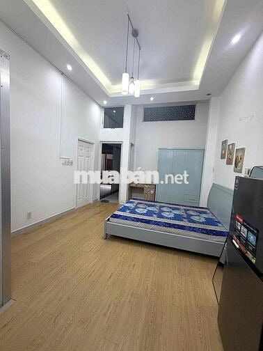 Cho thuê mặt bằng KD mặt tiền đường 43 +  1 phòng căn hộ DV full NT