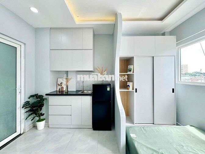 🏡 NGUYỄN VĂN CỪ, QUẬN 1 – STUDIO FULL NỘI THẤT, DỌN VÀO Ở NGAY