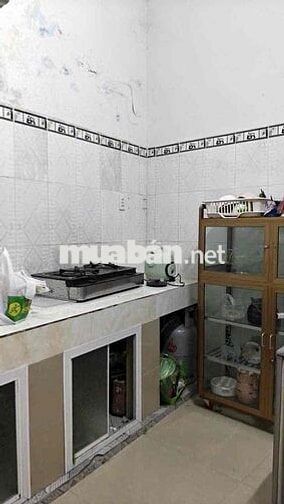NHÀ NGAY GÓC 2 MẶT TIỀN TRUNG TÂM P3 ĐƯỜNG ÔTÔ THÔNG NHIỀU NGÃ _ VĨNH