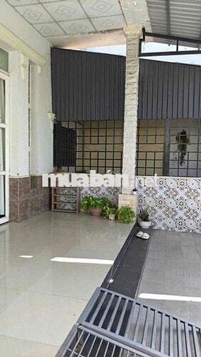 NHÀ NGAY GÓC 2 MẶT TIỀN TRUNG TÂM P3 ĐƯỜNG ÔTÔ THÔNG NHIỀU NGÃ _ VĨNH