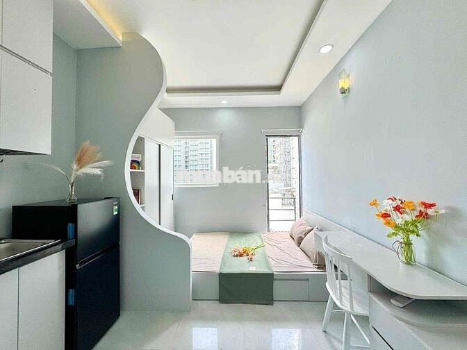 🏡 NGUYỄN VĂN CỪ, QUẬN 1 – STUDIO FULL NỘI THẤT, DỌN VÀO Ở NGAY