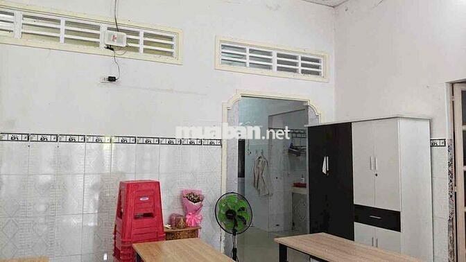 NHÀ NGAY GÓC 2 MẶT TIỀN TRUNG TÂM P3 ĐƯỜNG ÔTÔ THÔNG NHIỀU NGÃ _ VĨNH
