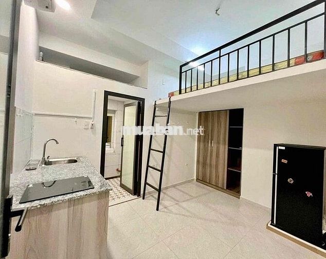 DUPLEX THANG MÁY NGAY TRUNG TÂM Q10