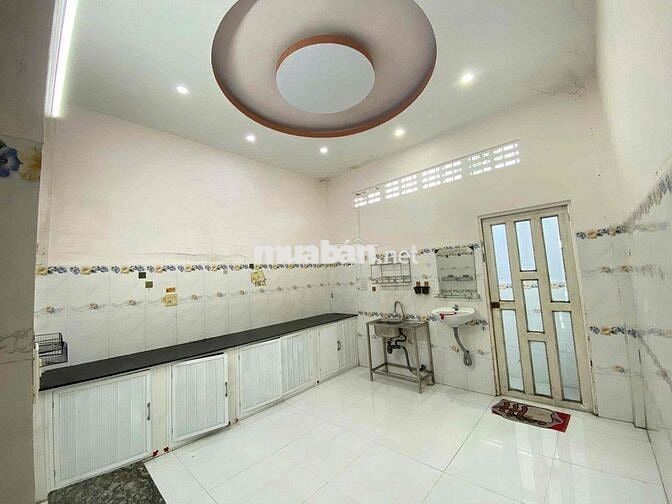 Nhà trệt nguyên căn 4x16m 02phòng 01máy lạnh hẻm sau ĐH Y Dược