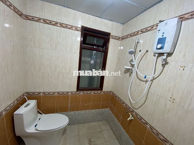 Phòng cho thuê trung tâm Quận 1 Minh Khai - Điện Biên Phủ