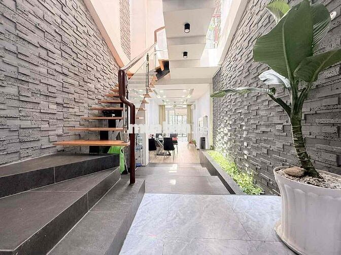 62m2 hẻm 8m nhà đẹp đường Lê Văn Sỹ Quận 3