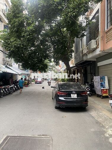 Phòng cho thuê trung tâm Quận 1 Minh Khai - Điện Biên Phủ