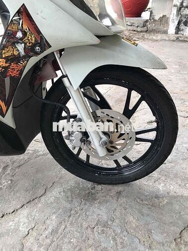 Suzuki Hayate 2013 Trắng