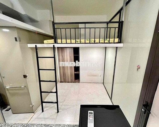 DUPLEX THANG MÁY NGAY TRUNG TÂM Q10