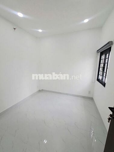 Nhỏ xinh đủ công năng - mặt tiền 8m thông , xe hơi đỗ thoải mái