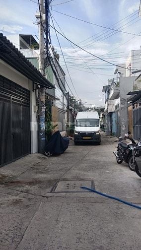 Nhà mới đẹp full nội thất 4,6x13,5m, Nguyễn Thị Kiểu, Q12