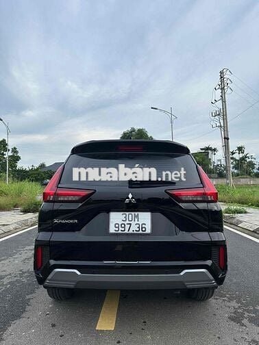 Mitsubishi Xpander Premium 2025 2 vạn km Đen